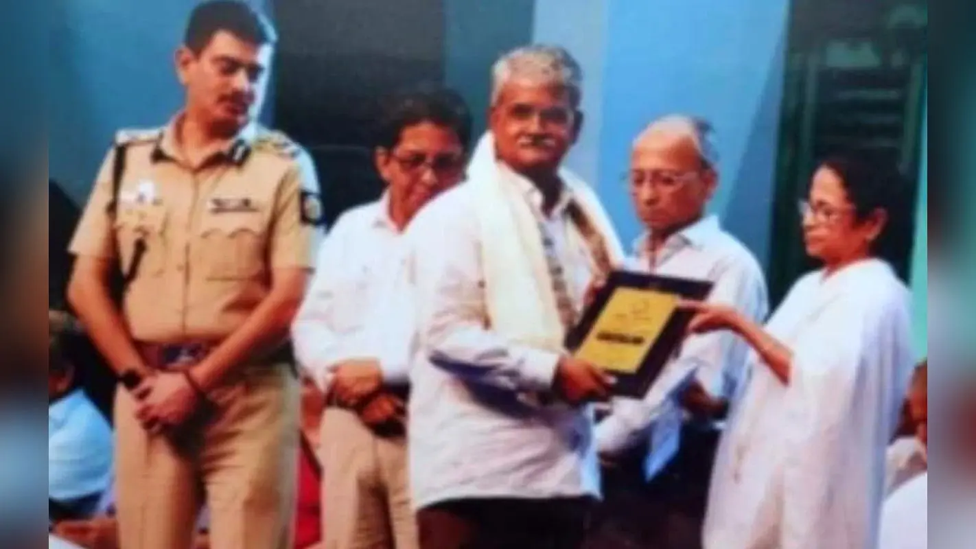 रिटायरमेंट के 3 साल बाद शुरू नहीं हुई पेंशन, शिक्षारत्न से सम्मानित पूर्व प्राचार्य ने कर ली आत्महत्या