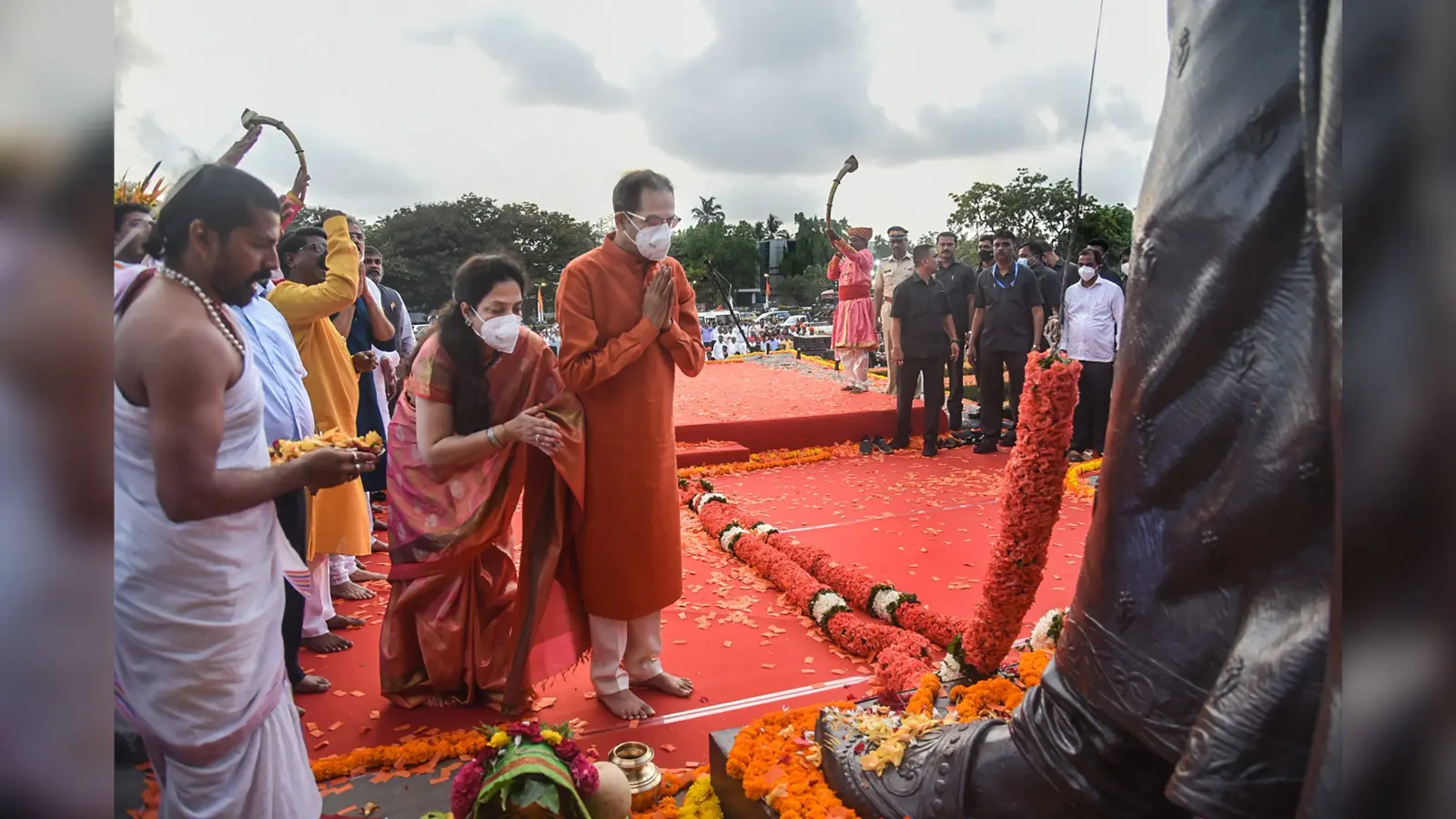 ‘2002 के गोधरा दंगों के बाद चली जाती नरेंद्र मोदी की कुर्सी’, उद्धव ठाकरे ने याद किये वो दिन