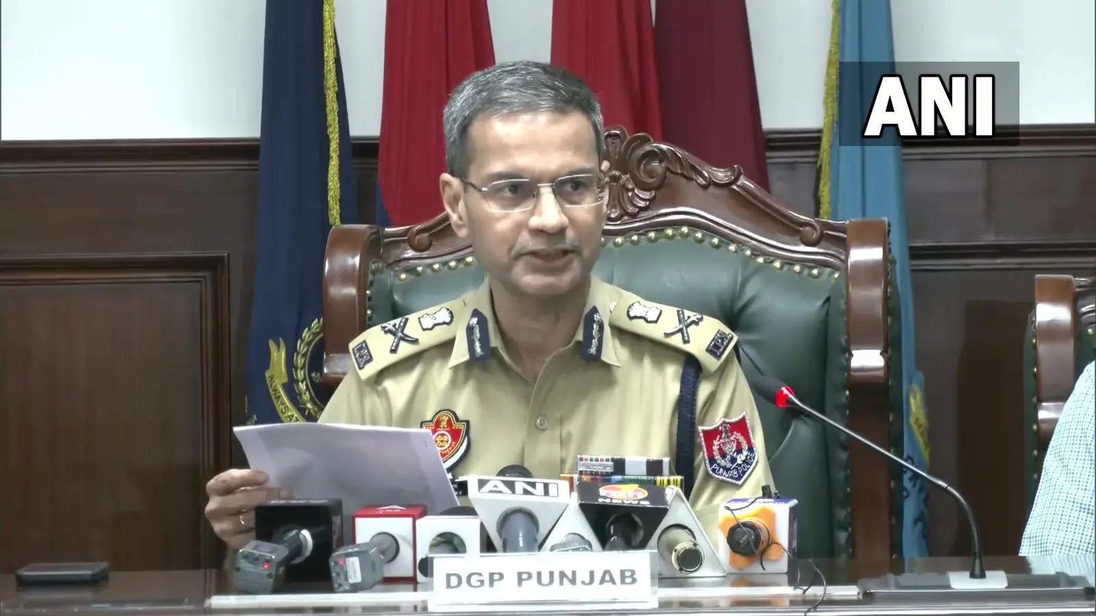 शिवसेना नेता सुधीर सूरी के हमलावर को पुलिस ने दबोचा, हथियार भी बरामद