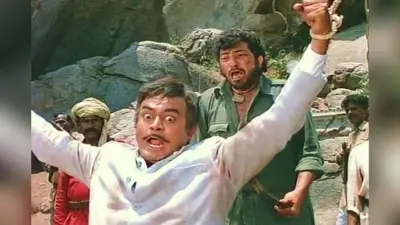 Sholay फिल्म में गब्बर सिंह बनना चाहते थे संजीव कुमार, रमेश सिप्पी की वजह से बनना पड़ा बिना हाथ वाला ‘ठाकुर’