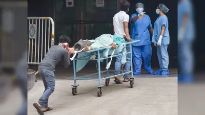 Coronavirus News : मुंबई में पिछले 24 घंटे में कोरोना के सामने आए 7,221 नए मामले, दिल्ली में 81 रेमडिसिविर के साथ 4 गिरफ्तार