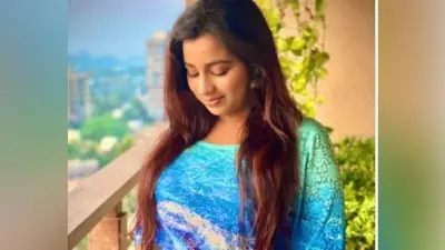 श्रेया घोषाल मां बनने वाली हैं, बेबी बंप के साथ शेयर की तसवीर, बच्चे के नाम का किया खुलासा