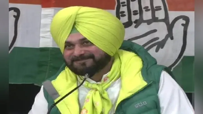 नवजोत सिंह सिद्धू ने पंजाब कांग्रेस चीफ के रूप में वापस लिया अपना इस्तीफा, काम संभालने के लिए रखी ये शर्त