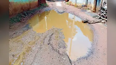 सिमडेगा : प्रीतम चौक तक से बरसलोया तक पांच किमी तक सड़क जर्जर, परेशानी