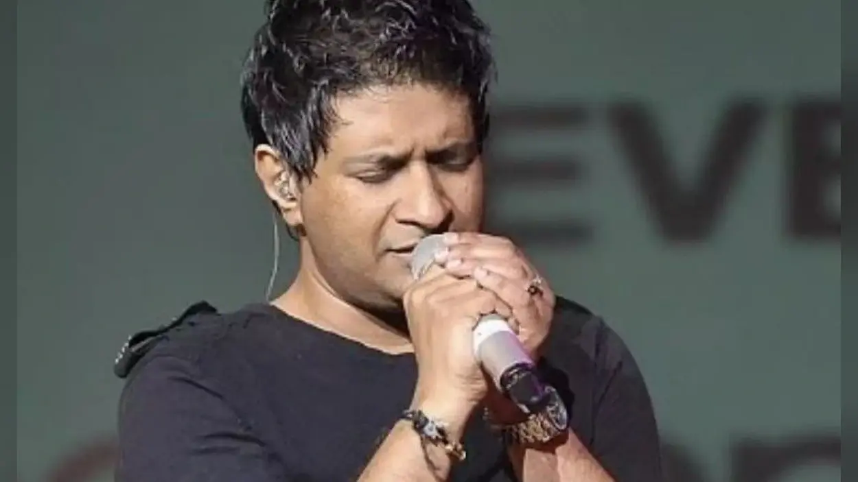 सुभालक्ष्मी डे का खुलासा- भारी भीड़ देखकर अपनी कार से नहीं उतरना चाहते थे सिंगर केके…