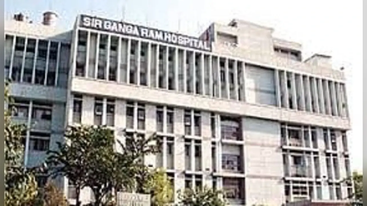 Oxygen Shortage : सर गंगाराम अस्पताल में 25 मरीजों की मौत, 60 की जान खतरे में, 2 घंटे तक की बची है ऑक्सीजन