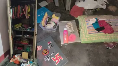 सीतापुर में पूर्व जिला पंचायत सदस्य के घर बदमाशों का हमला, पत्नी को बंधक बनाकर 15 लाख की लूट, मिला सुराग…