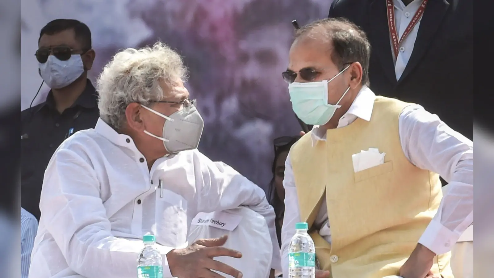बंगाल चुनाव में हो रहा है कोरोना से निबटने के लिए बने PM Cares Fund का इस्तेमाल!
