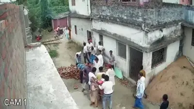 Siwan Crime News: जमीन विवाद में हैवान बना पार्षद पति,साथियों के साथ बैट-डंडे से महिलाओं को पीटा, 6 जख्मी