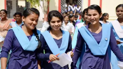 BSEB: इंटरमीडिएट परीक्षा सिर पर, एडमिट कार्ड में त्रुटि सुधार के लिए भटक रहे छात्र