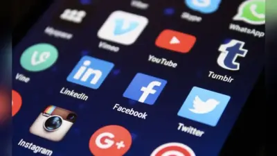 Social Media यूजर्स के लिए शिकायत निपटान व्यवस्था के सुझाव पर गौर करेगी सरकार