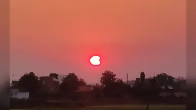 Solar Eclipse 2022:मां काली व लक्ष्मी के पूजा पंडालों के पट रहे बंद, 6.45 बजे के बाद मंदिरों में हुई पूजा
