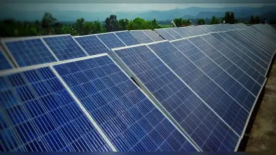 Solar Panel : बिजली का बिल हो जाएगा आधा, बस एक बार निवेश से रहें सालों तक बेफिक्र