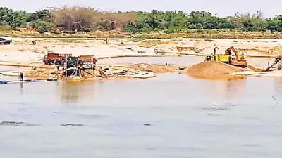 Patna News: सोन नदी से एक तिहाई से अधिक हर साल बालू का हो रहा खनन, विशेष सेटेलाइट रिपोर्ट से हुआ खुलासा