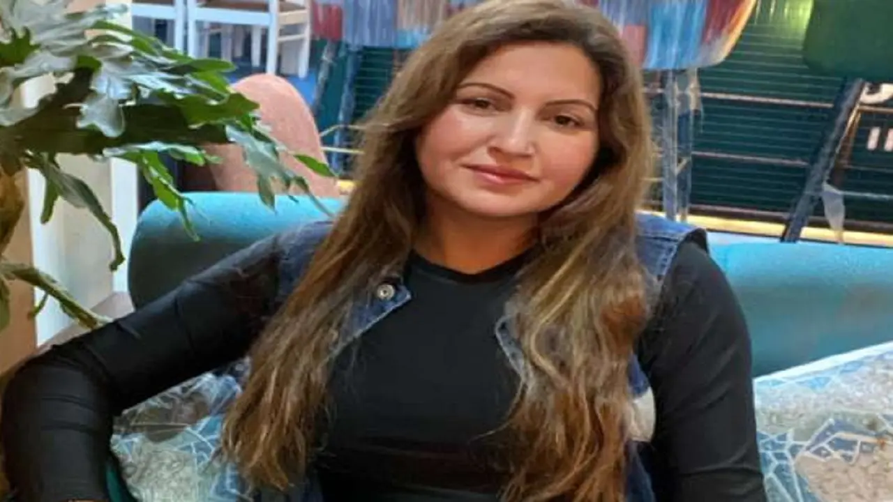 सोनाली फोगाट का ये था असली नाम, पति की मौत के बाद मुंबई वाले फ्लैट में रहने लगी थीं टिक टॉक स्टार