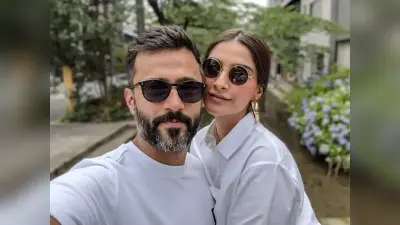 Sonam Kapoor B’day: सोनम कपूर पति आनंद आहूजा को ‘गौतम बुद्ध’ के नाम से बुलाती है, इसके पीछे है मजेदार वजह