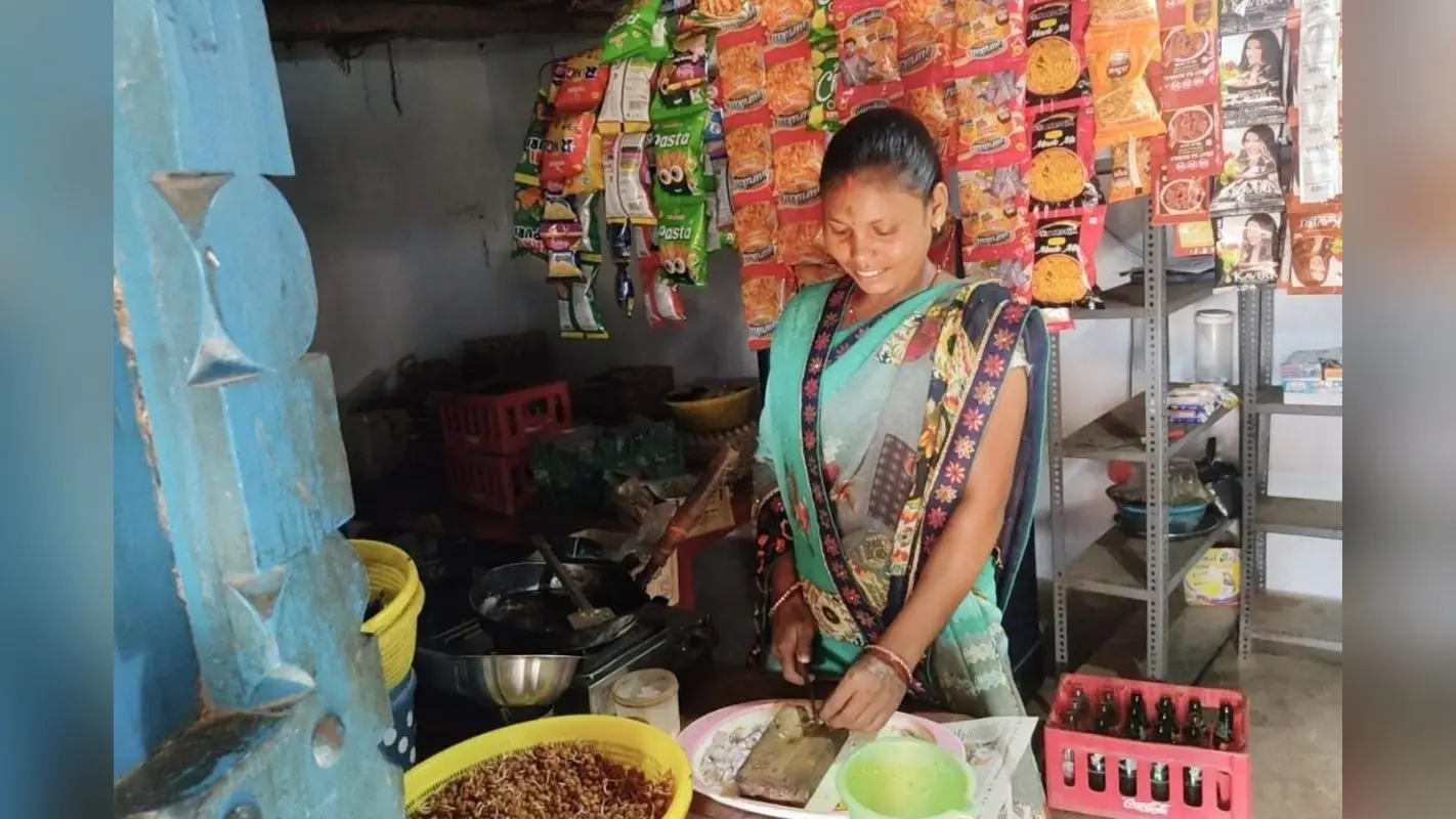 Explainer: फूलो झानो आशीर्वाद अभियान से कैसे बदल गयी हड़िया-शराब बेचने वाली महिलाओं की जिंदगी?