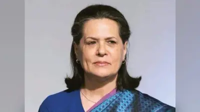 Sonia Gandhi: कांग्रेस अध्यक्ष सोनिया गांधी की तबियत बिगड़ी, दिल्ली के गंगा राम अस्पताल में भर्ती