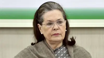 ‘परीक्षा पे चर्चा करने वाले प्रधानमंत्री NEET पेपर लीक पर हैं चुप’, सोनिया गांधी ने पीएम मोदी पर बोला हमला