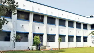 बिहार के सबसे बड़े दवा बाजार में लगी भीषण आग, लाखों का सामान जलकर खाक