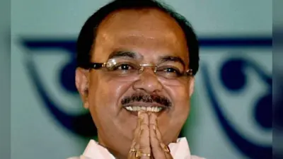 कोलकाता के पूर्व मेयर बोले- मैं कोई डकैत नहीं हूं, जो सीबीआई मुझे गिरफ्तार करने मेरे बेडरूम में घुस आयी