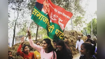 Bareilly News: सपाइयों में मचा घमासान, संचालक जिला सचिव को फोन पर मिली धमकी, लखनऊ तक पहुंची शिकायत