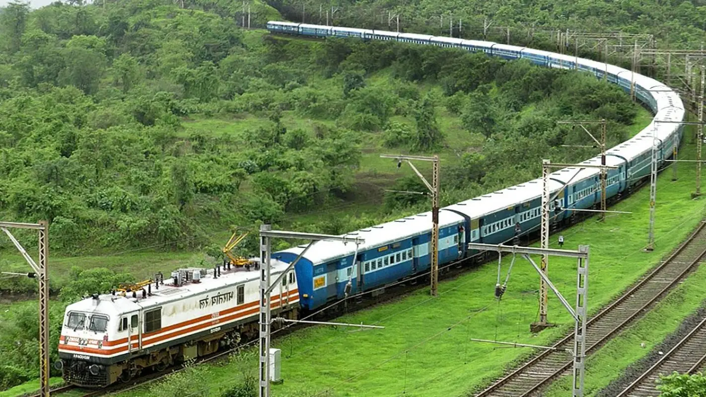 IRCTC/Indian railways news: दिल्ली-बिहार के लिए एक और पूजा स्पेशल ट्रेन का परिचालन 21 से, जानें शेड्यूल व तमाम जानकारी…