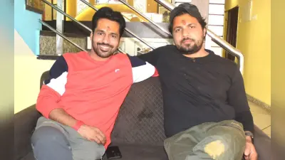 अजय देवगन की फिल्म ‘भोला’ के पटकथा लेखक श्रीधर दुबे देवघर में, कहा- फिल्म इंडस्ट्री के लिए OTT चुनौती