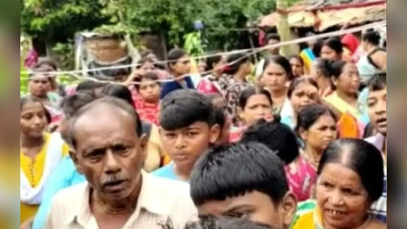 मेमारी में बारहवीं कक्षा की छात्रा का शव घर में मिलने से मचा कोहराम, हत्या की आशंका