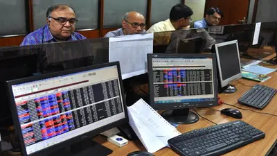 Stock Market: प्री-ओपनिंग में बाजार की सपाट चाल, सेंसेक्स 8.47 अंक टूटा, Sensex-NIFTY 50 में हल्की खरीदारी