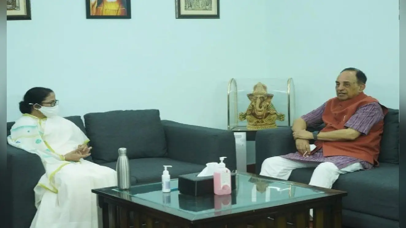 सरकार हर मोर्चे पर फेल, ममता बनर्जी से मुलाकात के बाद बोले सुब्रमण्यम स्वामी, कहा- पहले ही जॉइन कर ली है TMC