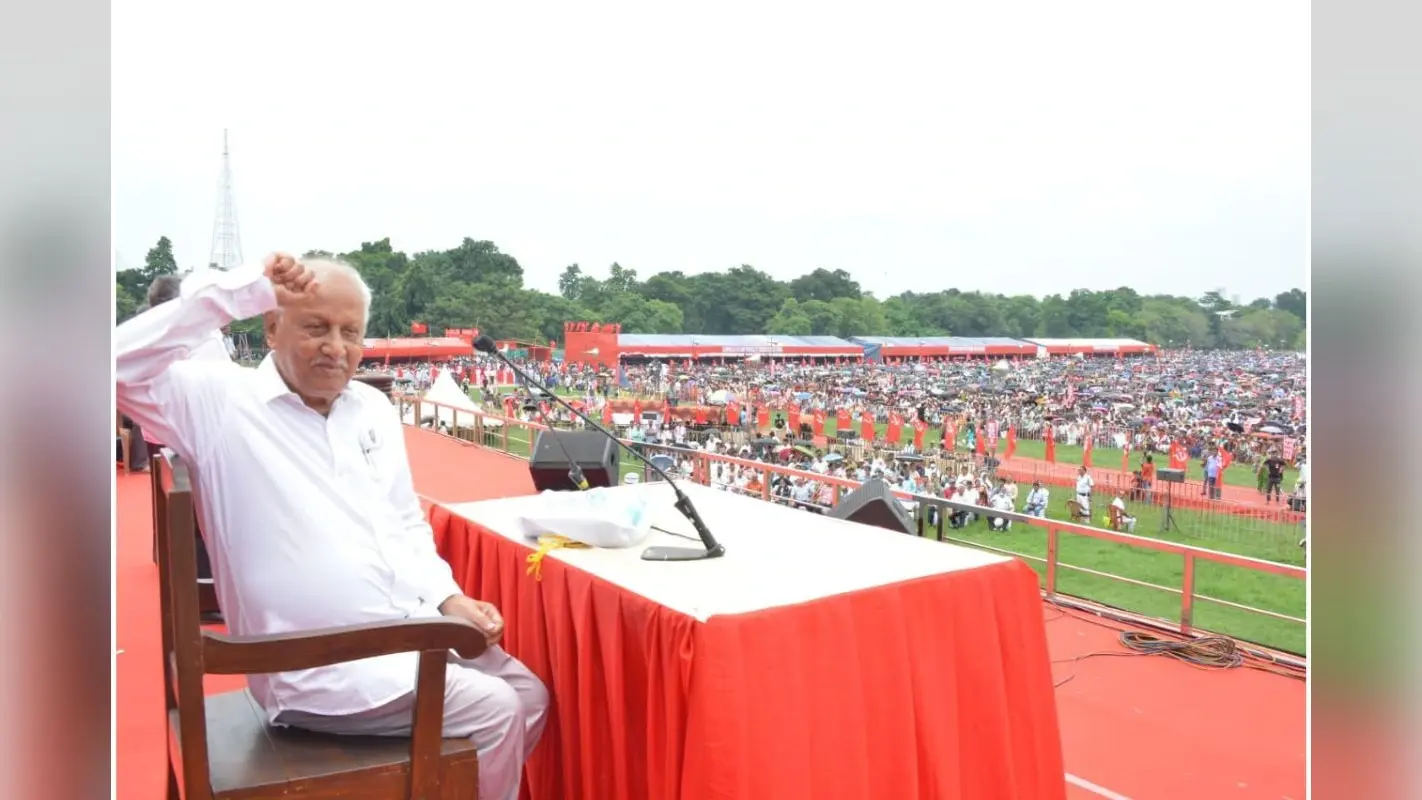 Photos : मेहनतकश लोगों को संगठित कर पूंजिवाद को हटाना ही मूल उद्देश्य : एसयूसीआई (सी)