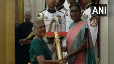 सास सुधा मूर्ति को पद्म पुरस्कार मिलने पर खुश हुए ब्रिटिश पीएम ऋषि सुनक, कही यह बात