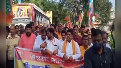 शांतिनिकेतन पहुंचे प्रदेश भाजपा अध्यक्ष, लगे सुकांत मजुमदार गो बैक के नारे, स्थानीय लोगों ने किया हंगामा