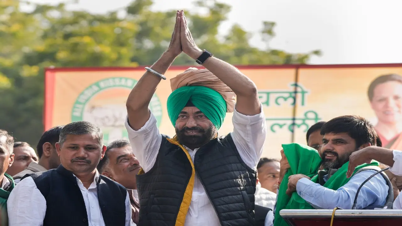 एमएसपी गारंटी कानून पर फिर दिल्ली घेरने की तैयारी में किसान, जंतर-मंतर पर एआईकेसी ने किया प्रदर्शन