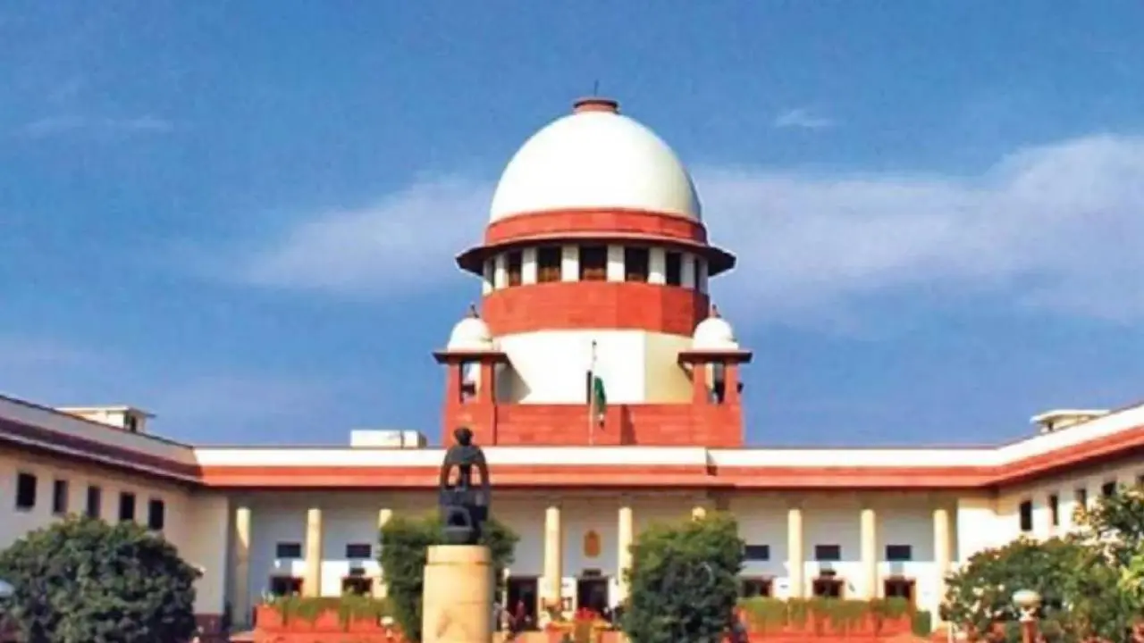 पेगासस मामले पर केंद्र और सुप्रीम कोर्ट में बढ़ेगा तनाव, अदालत में हलफनामा दाखिल नहीं करेगी सरकार