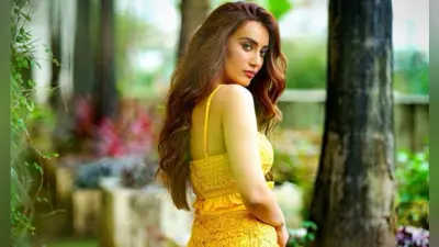 Naagin 5: ‘नागिन’ के सेट से सुरभि चंदना की तसवीरें लीक, ऐसा होगा एक्ट्रेस का लुक