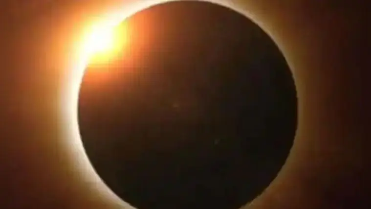 Surya Grahan 2022: साल का पहला सूर्य ग्रहण देखने जा रहे तो इन सेफ्टी टिप्स के बारे में जरूर जान लें