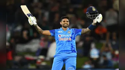 IND VS AUS: दूसरे T20 मुकाबले में सूर्या खेल सकते हैं बेखौफ पारी, टूट सकते हैं कई विश्व रिकॉर्ड