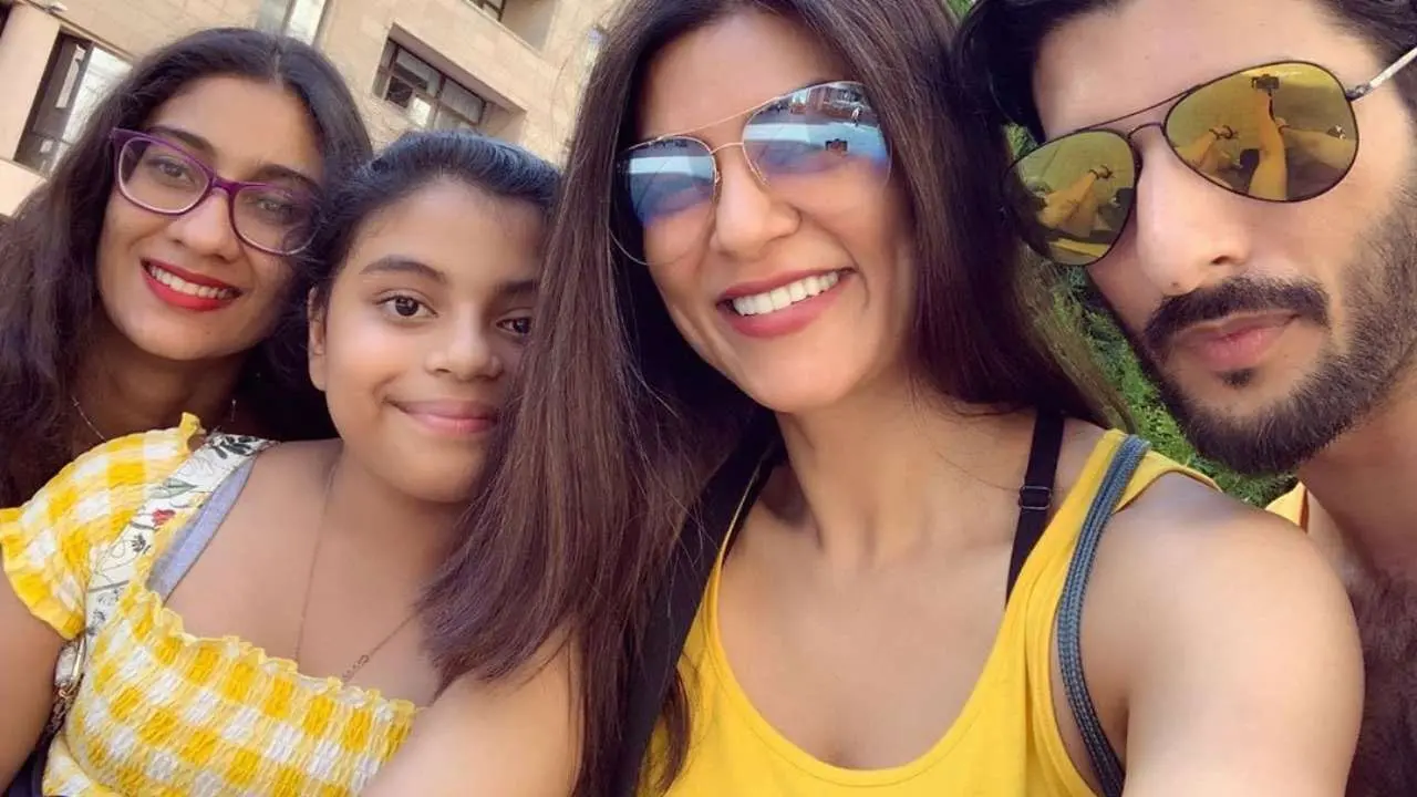 Sushmita Sen की बेटी रिनी ने एक्ट्रेस के ब्वॉयफ्रेंड को कह दिया ‘अंकल’, कहा फैमिली के लिए . . .