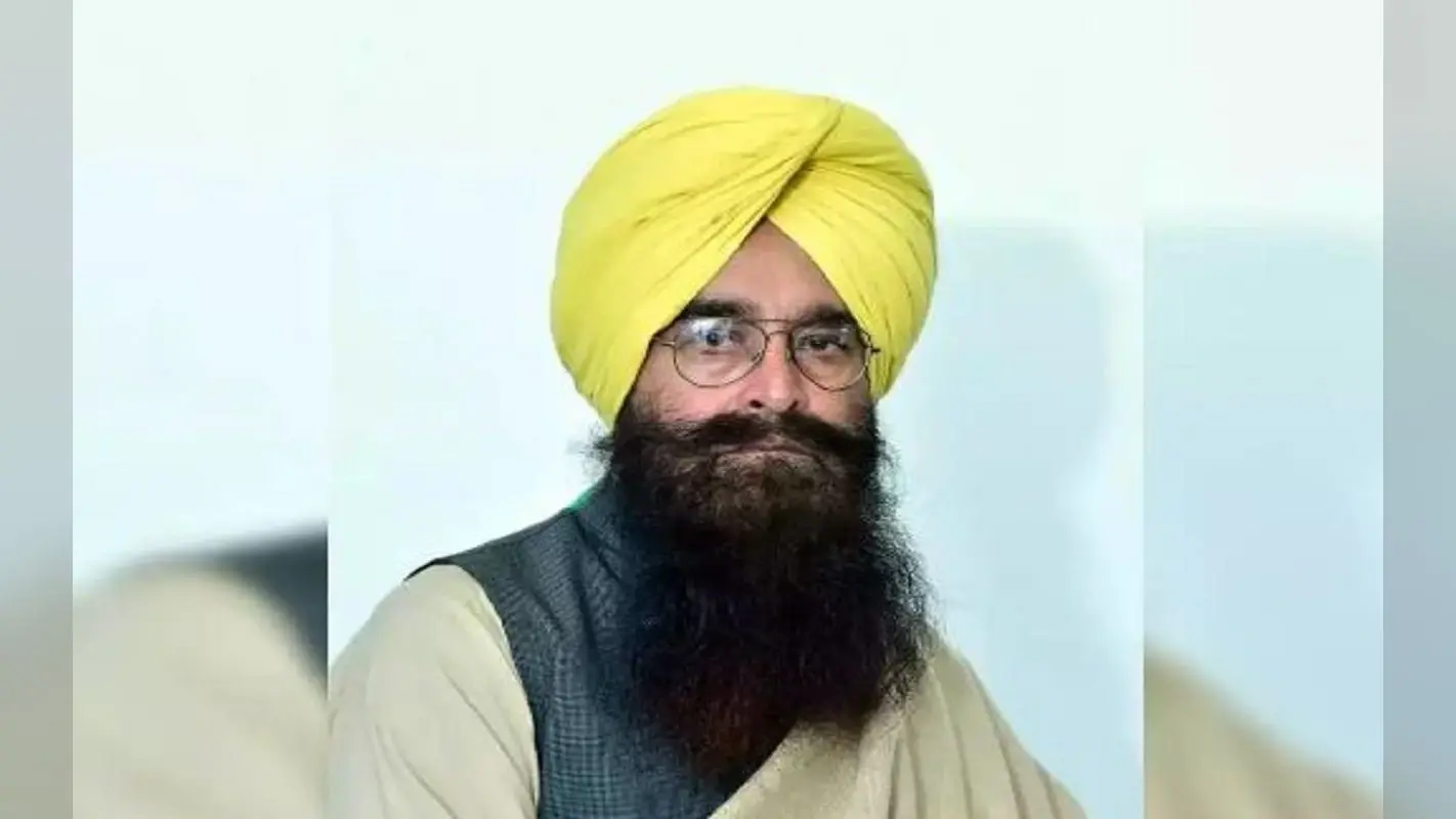 पंजाब कैबिनेट में दो नए चेहरे शामिल, प्रकाश सिंह बादल को उनके गढ़ में मात देने वाले ‘खुडियां’ बने मंत्री