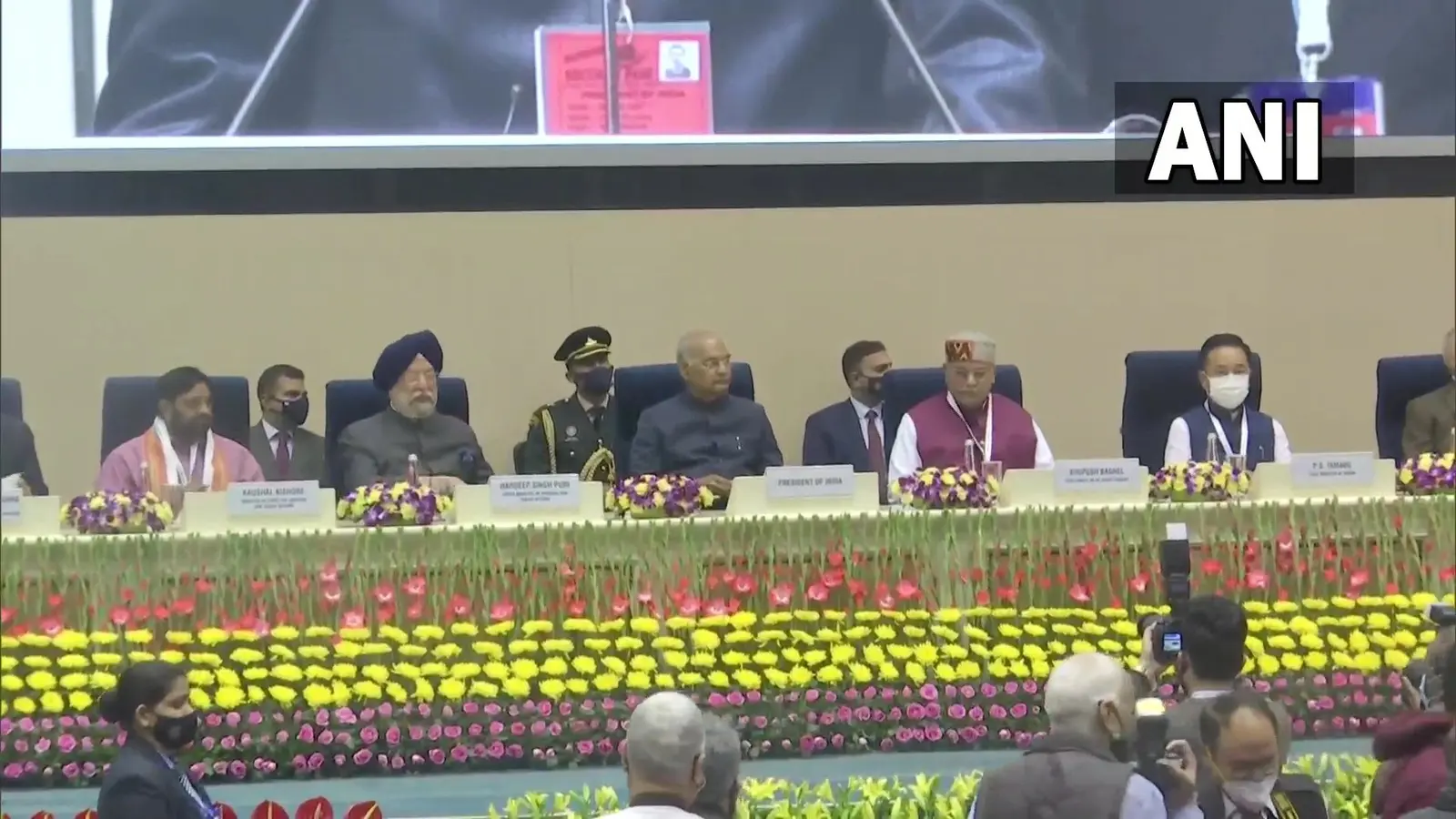 स्वच्छता सर्वेक्षण अवॉर्ड : लगातार 5वीं बार पहले नंबर पर इंदौर, छत्तीसगढ़ देश का सबसे स्वच्छ राज्य