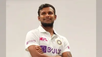 IPL 2021 पर मंडराया खतरा, हैदराबाद के टी नटराजन कोरोना पॉजिटिव, 6 और लोग आइसोलेशन में