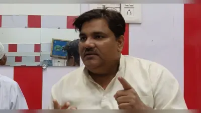 दिल्ली हिंसा के आरोपी ताहिर हुसैन को एक और झटका, EDMC से सदस्यता खत्म करने का प्रस्ताव पास