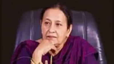 जेल के बाथरूम में गिरीं आजम खान की पत्नी तंजीन फातिमा, कंधे की हड्डी में फ्रैक्चर