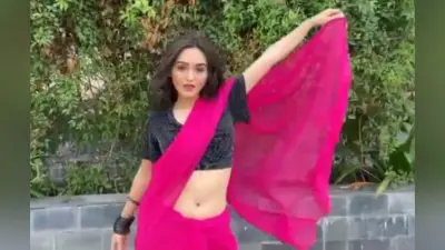 टीवी एक्ट्रेस Tanya Sharma ने Genda Phool गाने पर किया धांसू डांस, आपने देखा VIDEO?
