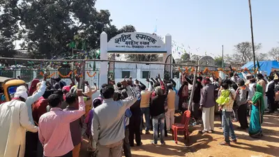 Jharkhand news: तपकारा गोलीकांड के शहीदों को दी गयी श्रद्धांजलि, जल, जंगल और जमीन की रक्षा का लिया संकल्प