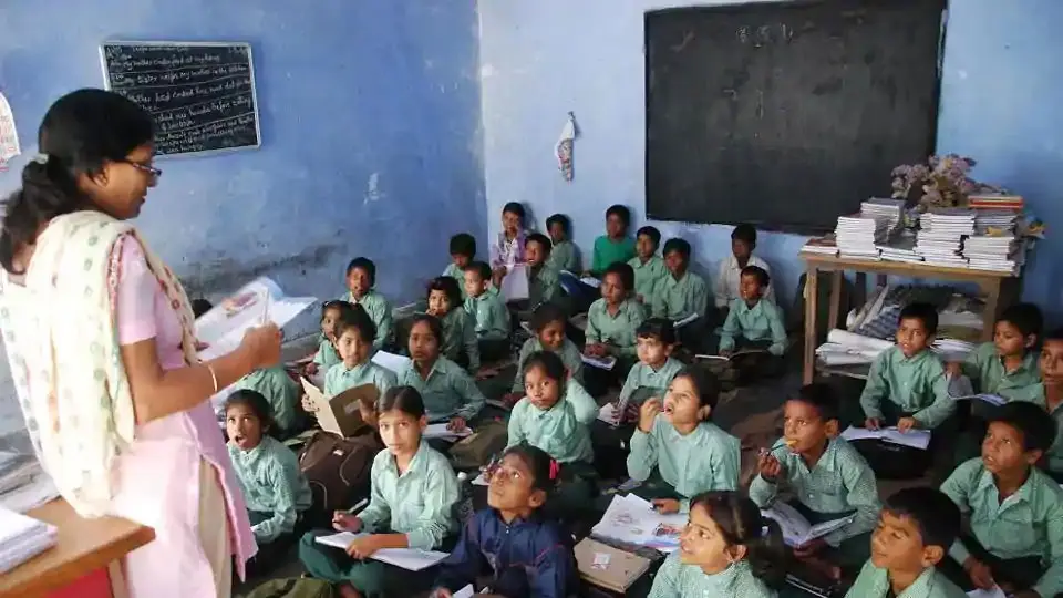 इसी महीने जारी होगा एक लाख प्राथमिक शिक्षकों के नियोजन का नया शेड्यूल
