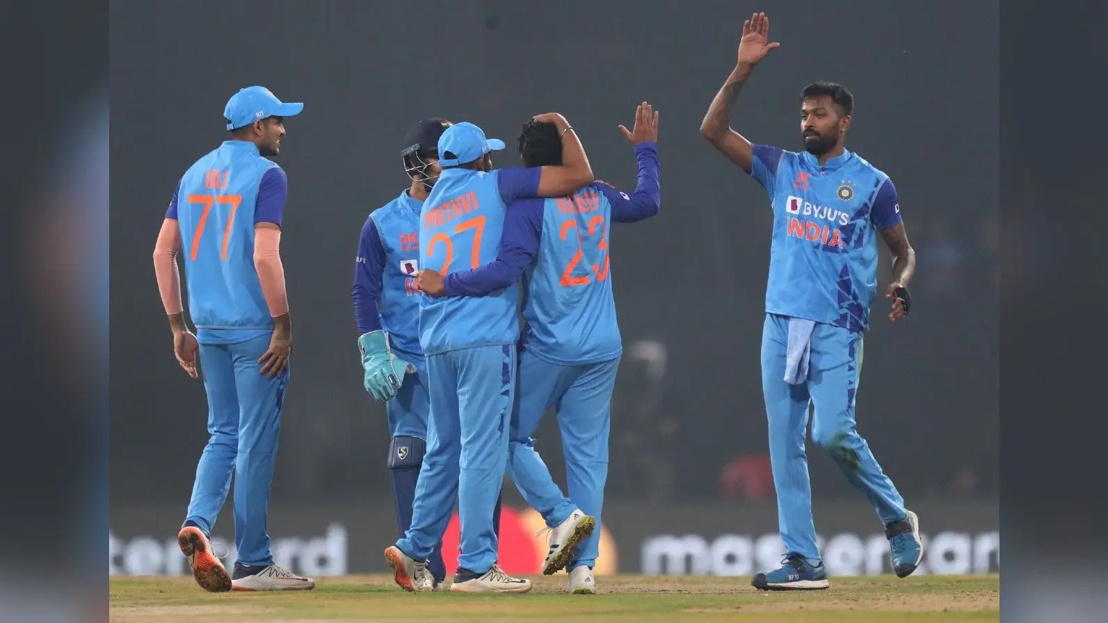 IND vs ZIM: भारत ने जिम्बाब्वे को 13 रनों से हराया, 3-0 से वनडे सीरीज पर किया कब्जा