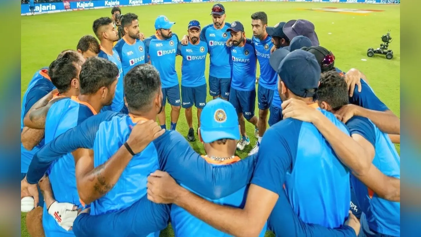 Ind vs Eng Weather: बारिश के कारण अगर रद्द हुआ भारत-इंग्लैंड मुकाबला, फिर किसे मिलेगी फाइनल में एंट्री